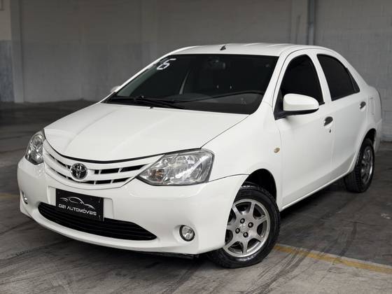 TOYOTA ETIOS 1.5 X SEDAN 16V FLEX 4P MANUAL TOYOTA ETIOS 1.5 X SEDAN 16V FLEX 4P MANUAL